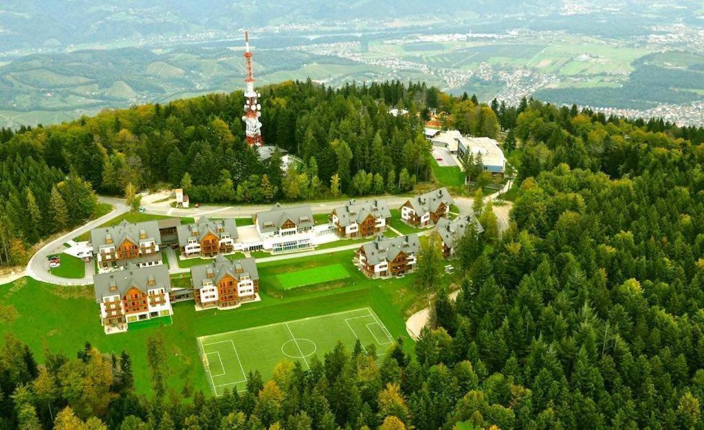 Bolfenk Apartment Hočko Pohorje Buitenkant foto